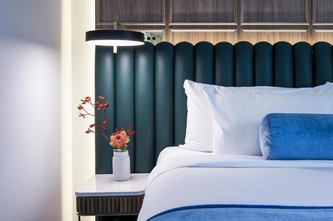 Powerhouse Hotel Tamworth By Rydges Exterior photo A bedroom at the hotel