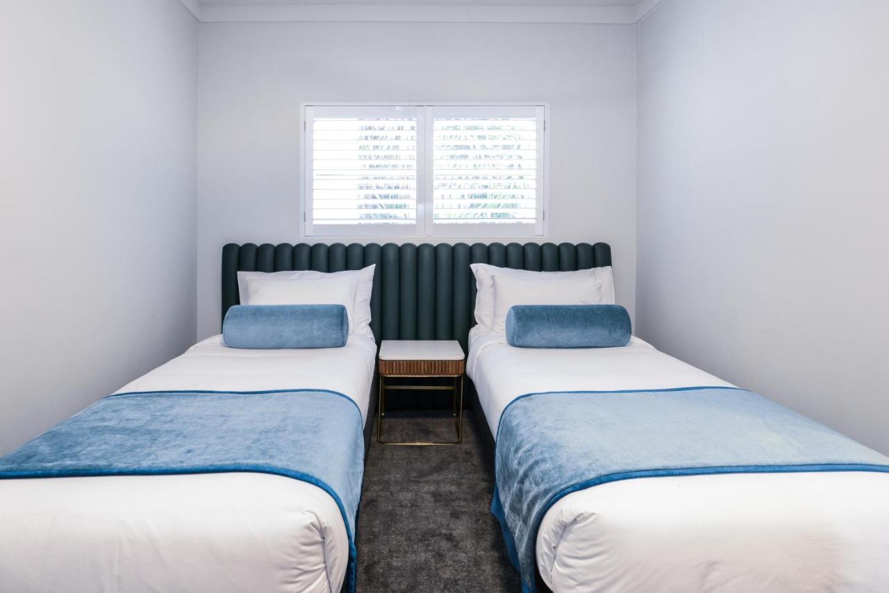 Powerhouse Hotel Tamworth By Rydges Exterior photo A bedroom at the hotel